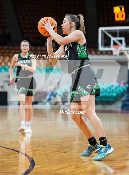 Thumbnail 2 in Holy Family vs Delta (CHSAA 4A Great 8) photogallery.