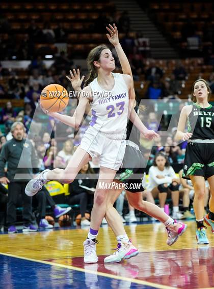 Thumbnail 2 in Holy Family vs Delta (CHSAA 4A Great 8) photogallery.