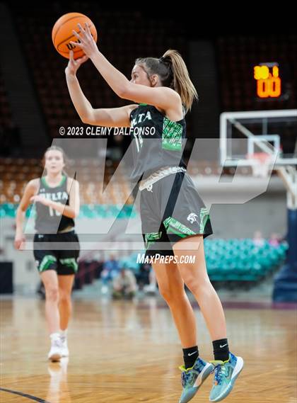 Thumbnail 3 in Holy Family vs Delta (CHSAA 4A Great 8) photogallery.