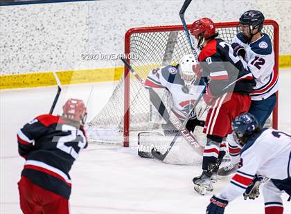 Thumbnail 1 in Frederick Gunn vs. Lawrence Academy (NEPSAC Small School Final) photogallery.