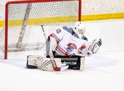 Thumbnail 2 in Frederick Gunn vs. Lawrence Academy (NEPSAC Small School Final) photogallery.
