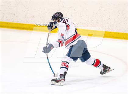 Thumbnail 3 in Frederick Gunn vs. Lawrence Academy (NEPSAC Small School Final) photogallery.