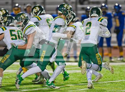 Thumbnail 3 in Harleton vs. Carlisle (UIL 2A Area Playoff) photogallery.
