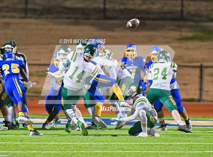 Thumbnail 3 in Harleton vs. Carlisle (UIL 2A Area Playoff) photogallery.