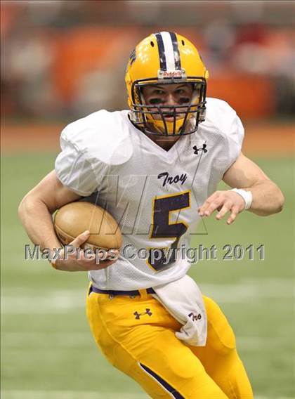 Thumbnail 3 in Troy vs. Rush-Henrietta (NYSPHSAA Class AA Final) photogallery.