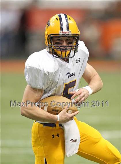 Thumbnail 2 in Troy vs. Rush-Henrietta (NYSPHSAA Class AA Final) photogallery.