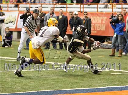 Thumbnail 3 in Troy vs. Rush-Henrietta (NYSPHSAA Class AA Final) photogallery.