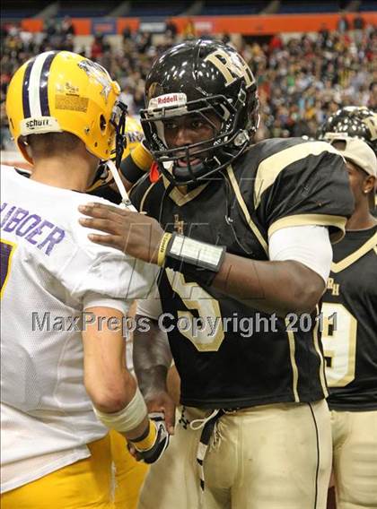 Thumbnail 3 in Troy vs. Rush-Henrietta (NYSPHSAA Class AA Final) photogallery.
