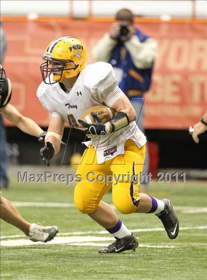 Thumbnail 3 in Troy vs. Rush-Henrietta (NYSPHSAA Class AA Final) photogallery.