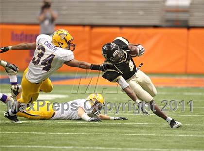 Thumbnail 3 in Troy vs. Rush-Henrietta (NYSPHSAA Class AA Final) photogallery.