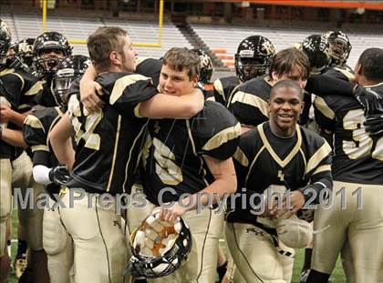Thumbnail 2 in Troy vs. Rush-Henrietta (NYSPHSAA Class AA Final) photogallery.
