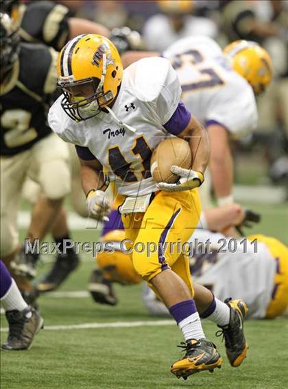 Thumbnail 1 in Troy vs. Rush-Henrietta (NYSPHSAA Class AA Final) photogallery.