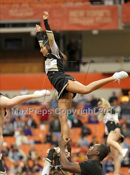 Thumbnail 3 in Troy vs. Rush-Henrietta (NYSPHSAA Class AA Final) photogallery.