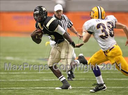 Thumbnail 2 in Troy vs. Rush-Henrietta (NYSPHSAA Class AA Final) photogallery.