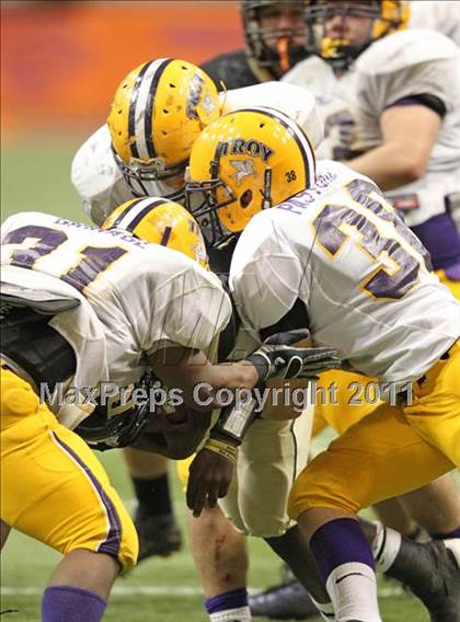 Thumbnail 3 in Troy vs. Rush-Henrietta (NYSPHSAA Class AA Final) photogallery.