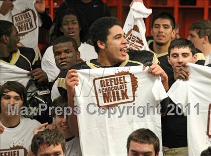 Thumbnail 2 in Troy vs. Rush-Henrietta (NYSPHSAA Class AA Final) photogallery.