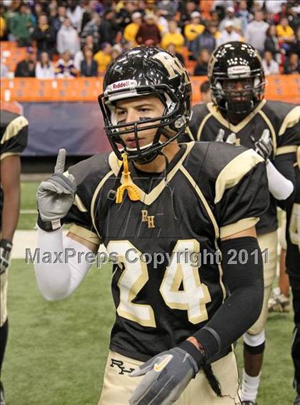Thumbnail 2 in Troy vs. Rush-Henrietta (NYSPHSAA Class AA Final) photogallery.