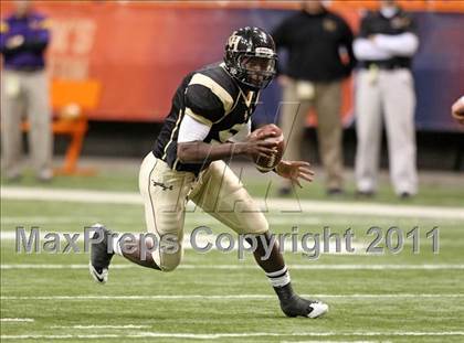 Thumbnail 2 in Troy vs. Rush-Henrietta (NYSPHSAA Class AA Final) photogallery.