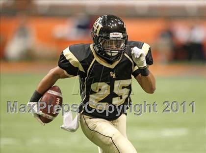 Thumbnail 3 in Troy vs. Rush-Henrietta (NYSPHSAA Class AA Final) photogallery.