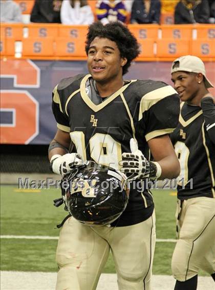 Thumbnail 2 in Troy vs. Rush-Henrietta (NYSPHSAA Class AA Final) photogallery.
