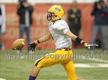 Thumbnail 2 in Troy vs. Rush-Henrietta (NYSPHSAA Class AA Final) photogallery.