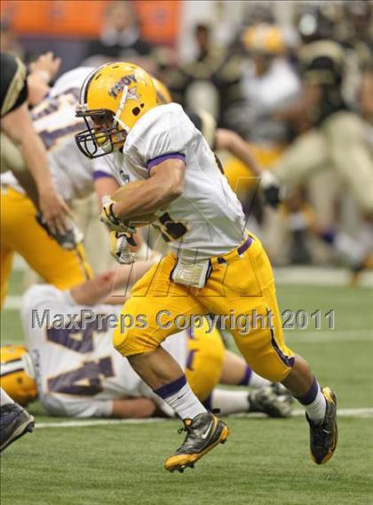 Thumbnail 2 in Troy vs. Rush-Henrietta (NYSPHSAA Class AA Final) photogallery.