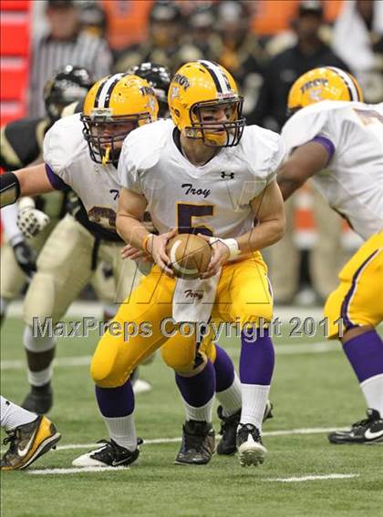 Thumbnail 1 in Troy vs. Rush-Henrietta (NYSPHSAA Class AA Final) photogallery.