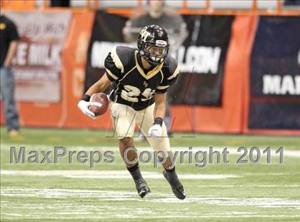 Thumbnail 1 in Troy vs. Rush-Henrietta (NYSPHSAA Class AA Final) photogallery.