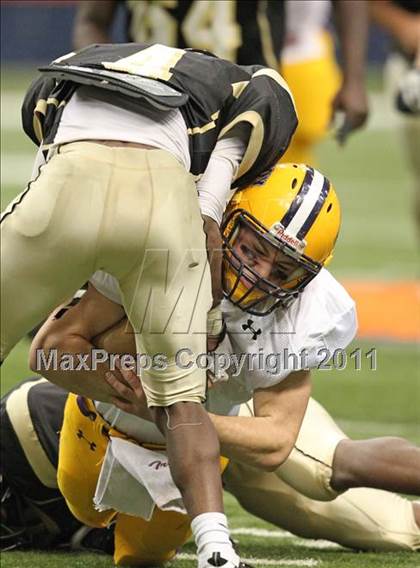 Thumbnail 2 in Troy vs. Rush-Henrietta (NYSPHSAA Class AA Final) photogallery.
