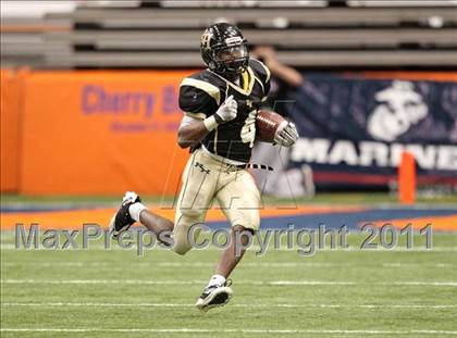 Thumbnail 2 in Troy vs. Rush-Henrietta (NYSPHSAA Class AA Final) photogallery.