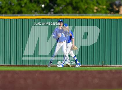 Thumbnail 1 in Spring Hill vs. Celina (UIL 4A Region II Final Game 2) photogallery.