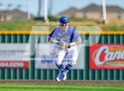 Thumbnail 3 in Spring Hill vs. Celina (UIL 4A Region II Final Game 2) photogallery.