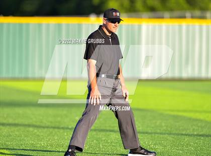 Thumbnail 2 in Spring Hill vs. Celina (UIL 4A Region II Final Game 2) photogallery.