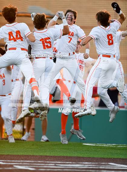 Thumbnail 2 in Spring Hill vs. Celina (UIL 4A Region II Final Game 2) photogallery.