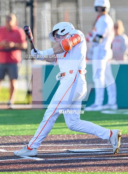 Thumbnail 1 in Spring Hill vs. Celina (UIL 4A Region II Final Game 2) photogallery.