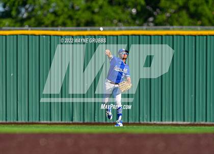 Thumbnail 1 in Spring Hill vs. Celina (UIL 4A Region II Final Game 2) photogallery.