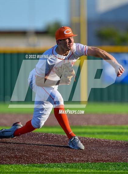 Thumbnail 1 in Spring Hill vs. Celina (UIL 4A Region II Final Game 2) photogallery.