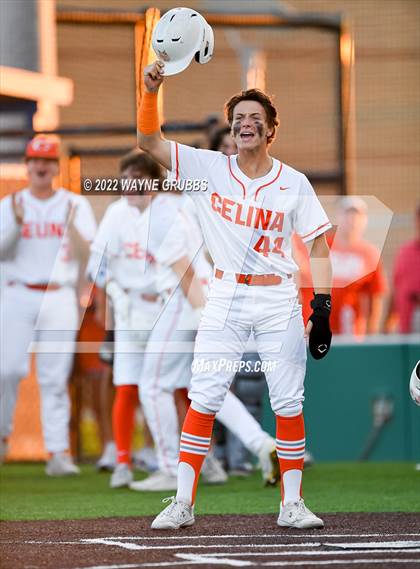 Thumbnail 2 in Spring Hill vs. Celina (UIL 4A Region II Final Game 2) photogallery.
