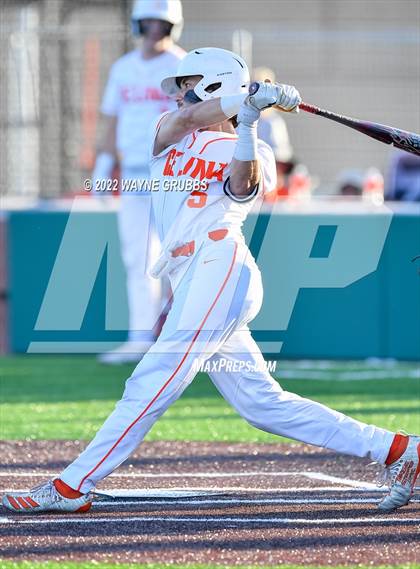 Thumbnail 3 in Spring Hill vs. Celina (UIL 4A Region II Final Game 2) photogallery.