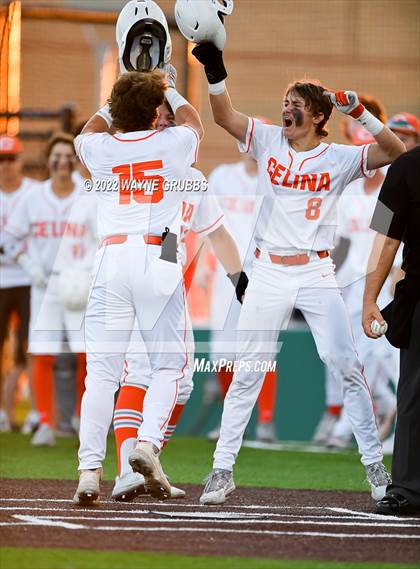 Thumbnail 3 in Spring Hill vs. Celina (UIL 4A Region II Final Game 2) photogallery.