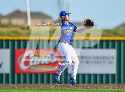 Thumbnail 1 in Spring Hill vs. Celina (UIL 4A Region II Final Game 2) photogallery.