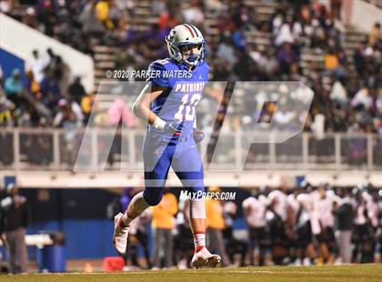 Thumbnail 3 in Edna Karr @ John Curtis Christian photogallery.