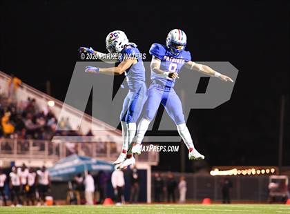 Thumbnail 1 in Edna Karr @ John Curtis Christian photogallery.