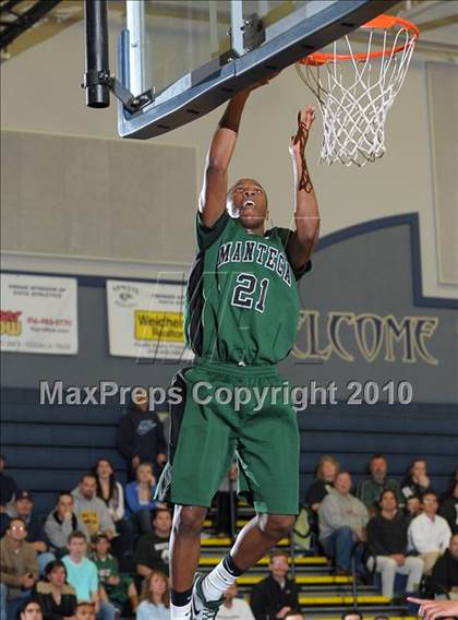 Thumbnail 1 in Manteca @ Vista del Lago (CIF SJS D3 Playoffs) photogallery.