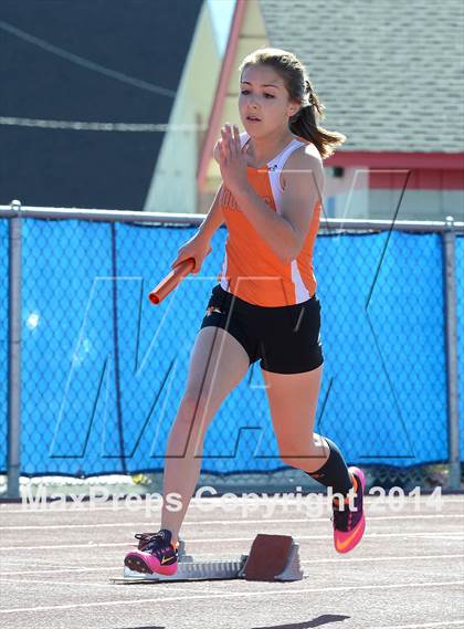 Thumbnail 1 in Reno League Track Meet photogallery.