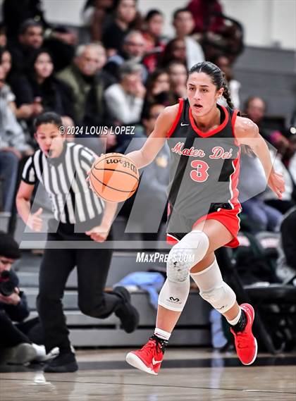 Thumbnail 1 in Ontario Christian vs. Mater Dei photogallery.