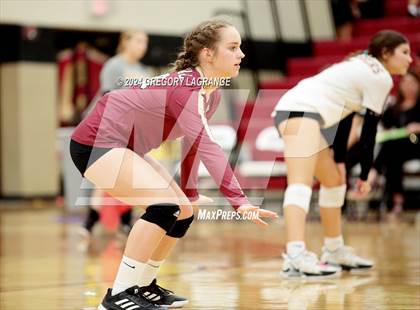 Thumbnail 3 in Bell vs Keller Central photogallery.