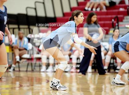 Thumbnail 3 in Bell vs Keller Central photogallery.