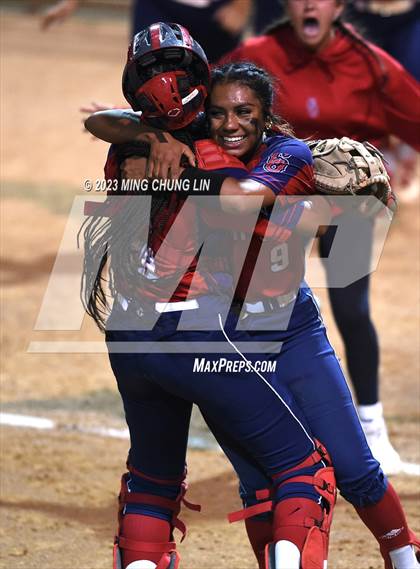 Thumbnail 2 in Great Oak vs. Grand Terrace (CIF SS D2 Final) photogallery.