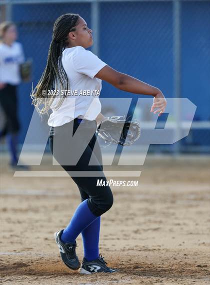 Thumbnail 2 in Cherokee Trail @ Grandview photogallery.